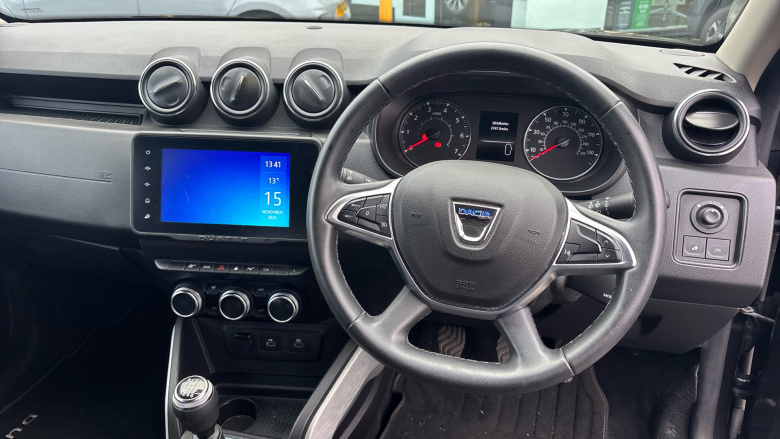 Dacia Duster 1.0 TCe 100 Prestige 5dr Bi Fuel Estate